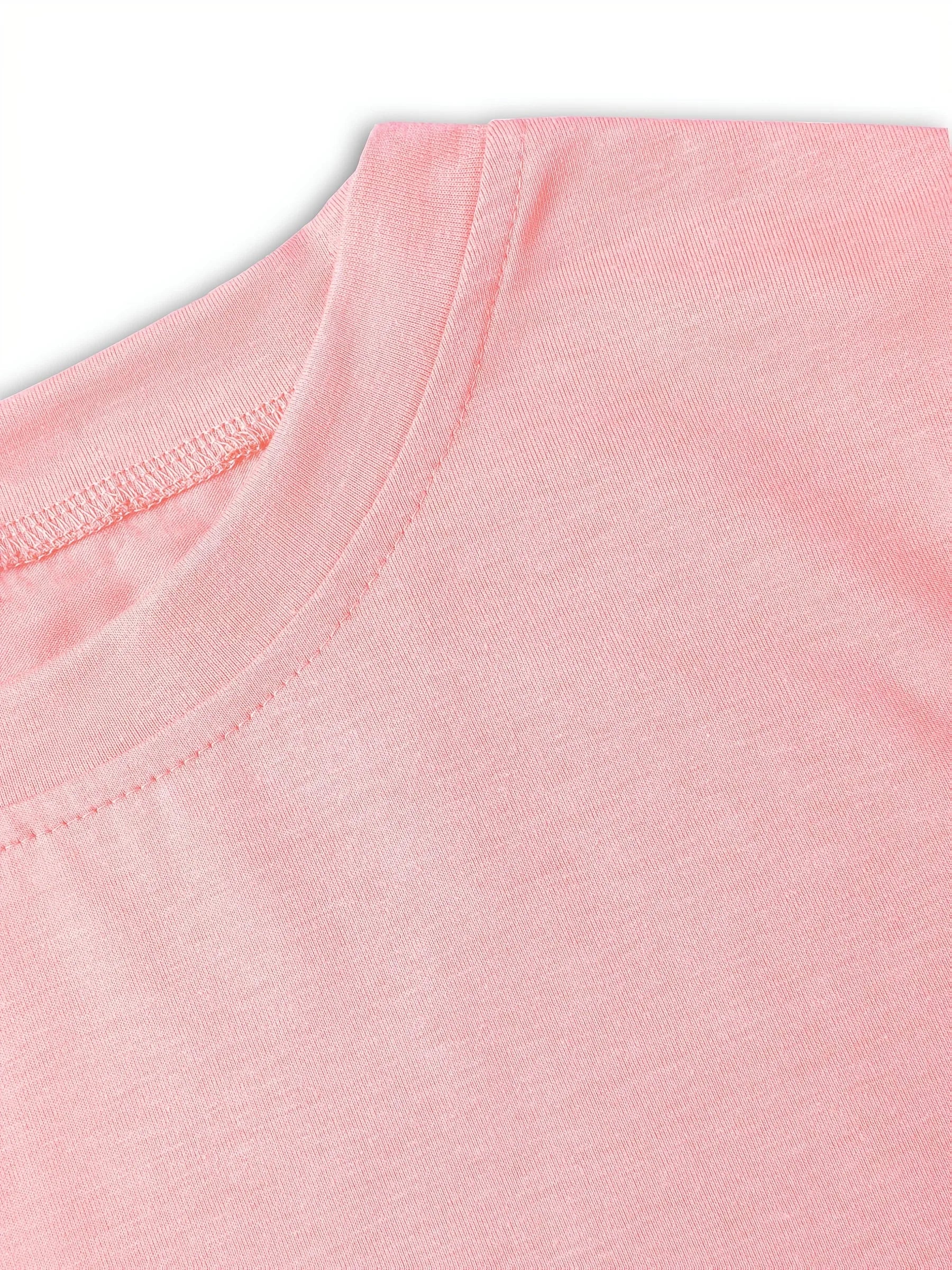 Pink Heart Pattern Teacher T-Shirt  Pink Heart and Apple Pattern Print Crew Neck Short Sleeve Top for Women Urban Style Printed